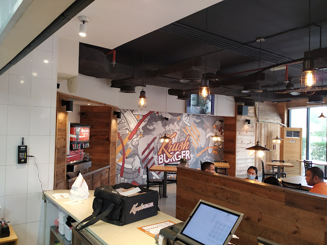 Krush Burger Dubai ( Downtown ) - Hospitality and gastronomy