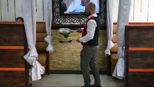 Opinii despre Farahat Almasri Restaurant în Sharjah - Hospitality and gastronomy