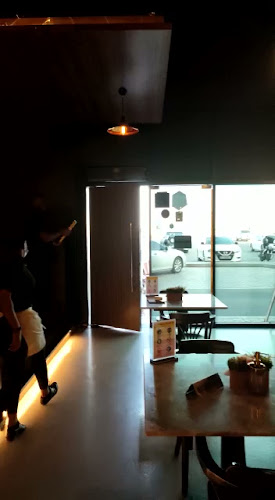 Crave Restaurant - Hospitality and gastronomy