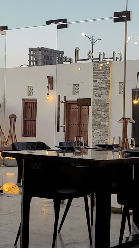 Opinii despre THE DEN în Sharjah - Hospitality and gastronomy