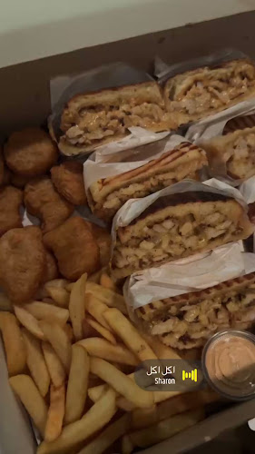 Opinii despre The Yellow Box în Sharjah - Hospitality and gastronomy