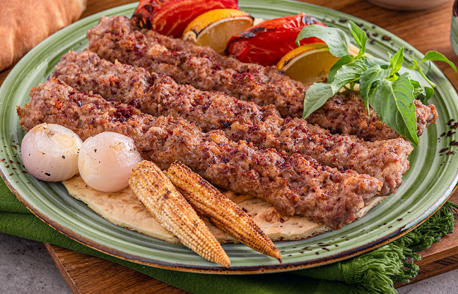 Comentarii opinii despre Al Mashawi Alhalabya Restaurant | Garhoud مطعم المشاوي الحلبية دبي القرهود