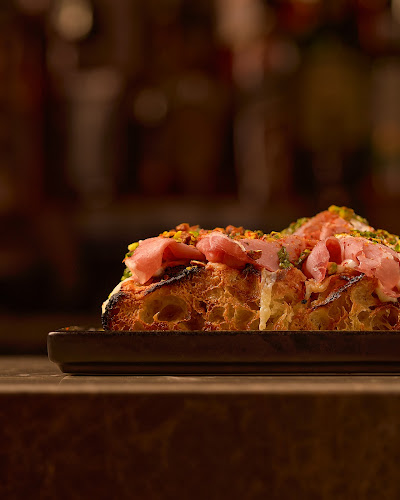 Opinii despre Alma Music & Art Lounge Dubai în Dubai - Hospitality and gastronomy