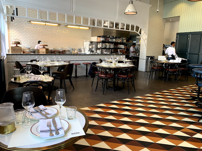 Comentarii opinii despre The MAINE Street Eatery Restaurant, Studio City