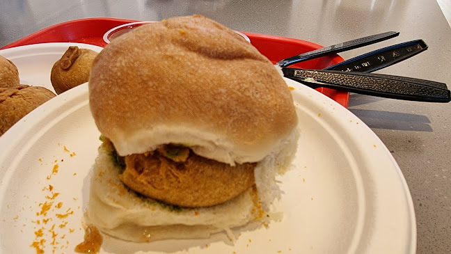 Comentarii opinii despre Bikanervala