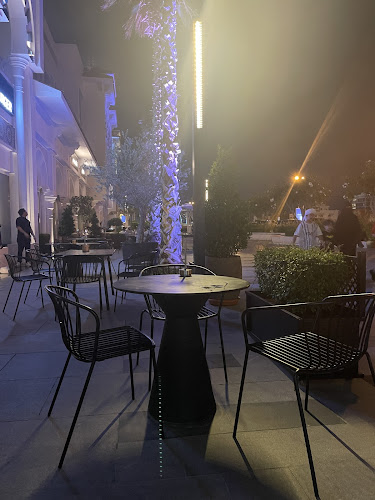 Dar Wasal Mall - Al Wasl - Dubai