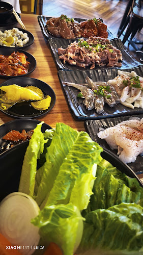 Mukbang Shows Restaurant Korean BBQ and Seafood - Electra Branch