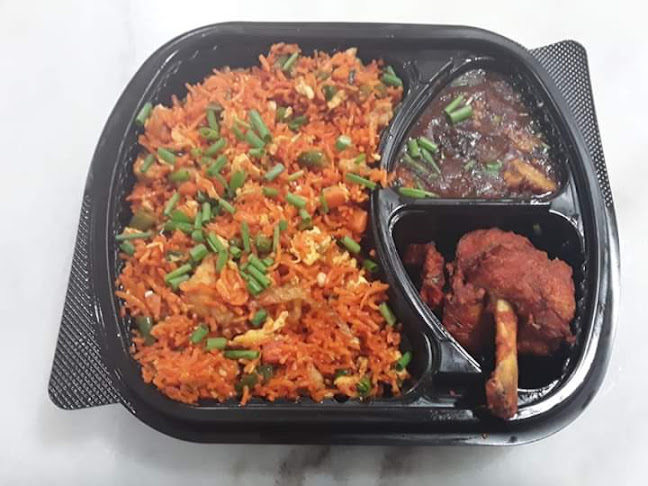 Chickees Fried Chicken - Hospitality and gastronomy