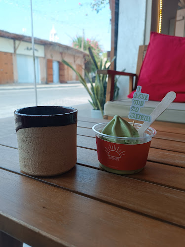 Comentarii opinii despre Sunset coffee