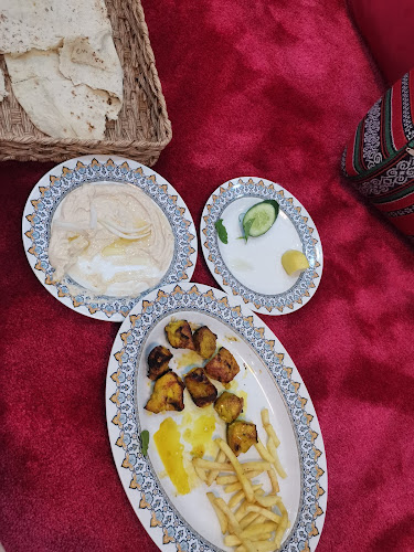 Opinii despre Alalwan Athalatha Cafe în Sharjah - Hospitality and gastronomy