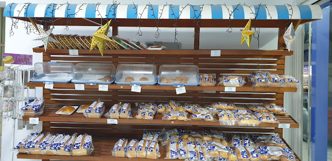 Opinii despre Daily Breads Bakery - Al Qasimia Branch Sharjah în Sharjah - Hospitality and gastronomy