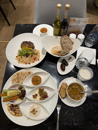 Café Bateel - Mirdif City Centre, Dubai - Hospitality and gastronomy