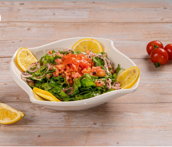 Opinii despre Qasr Alasala mandi and mathbi restaurant în Abu Dhabi - Hospitality and gastronomy