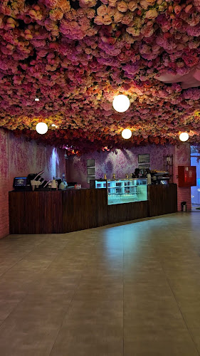 Wood House Restaurant Al Ain - Abu Dhabi