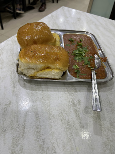 Madeenat Haridwar Restaurant - Vegetarian - Hospitality and gastronomy