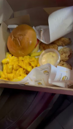 Opinii despre Oxygen Burger - Ajman în Ajman - Hospitality and gastronomy