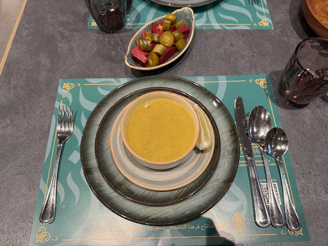 Comentarii opinii despre فناجين فرع من مطعم صمد العراقي Fnajeen