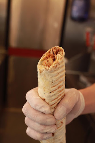 Comentarii opinii despre Al Areesh Food Truck Khalifa city