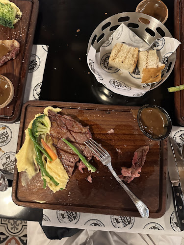 Comentarii opinii despre VIRGINIA ANGUS RESTAURANT