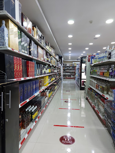 Opinii despre GRAND CELLAR RAK UAE în Ras Al-Khaimah - Hospitality and gastronomy