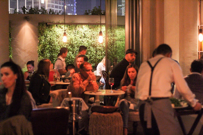 Comentarii opinii despre Nola Eatery & Social House