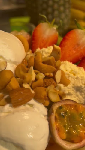 Opinii despre FruitMania Juices and Sweets | فروتمانيا للعصائر و الحلويات în Abu Dhabi - Hospitality and gastronomy