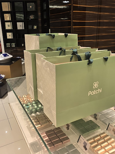 Patchi Dalma Mall - باتشي - Hospitality and gastronomy