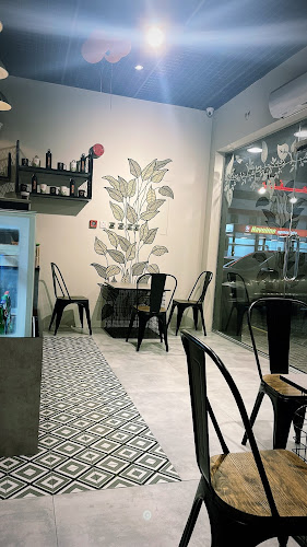 Comentarii opinii despre Tea exit cafe || ENOC port Saeed