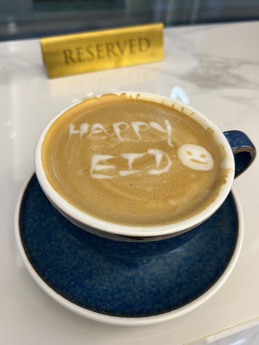 Sparkle Tower Shop R-07 - Dubai Marina - Dubai