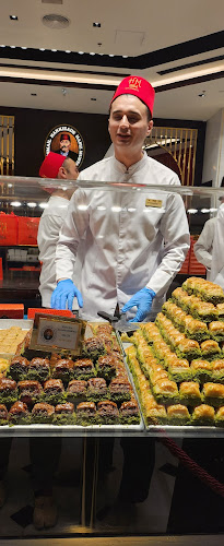 Comentarii opinii despre Hakki Zade 1864