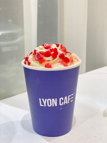 ليون كافيه LYON CAFE - Sharjah