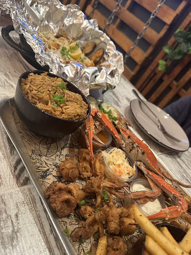 Urban Seafood Nakheel Mall - Hospitality and gastronomy