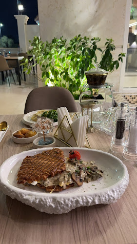 Comentarii opinii despre OPAL CAFE