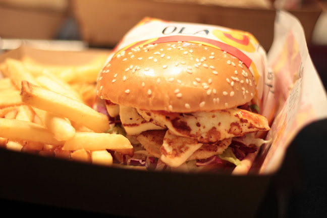 Oporto-Dubai Hills Mall - Hospitality and gastronomy