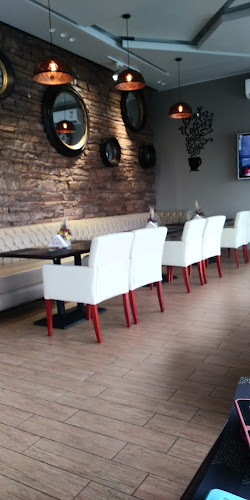 LAUREN CAFE - Hospitality and gastronomy