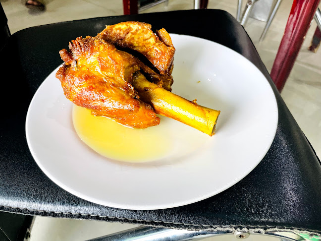 Comentarii opinii despre Fakhr Sialkot Restaurant