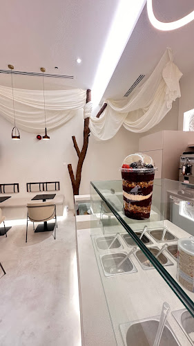 Oakberry Mina Al Arab - Hospitality and gastronomy