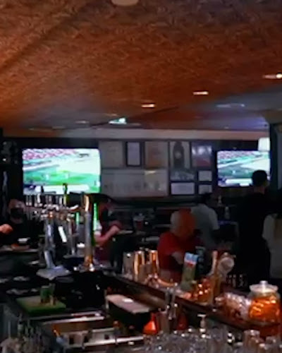 Opinii despre The Rose & Crown în Dubai - Hospitality and gastronomy