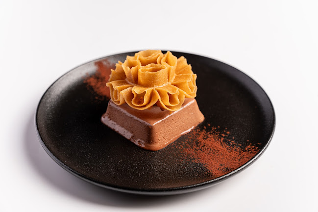 Comentarii opinii despre Trèsind Dubai