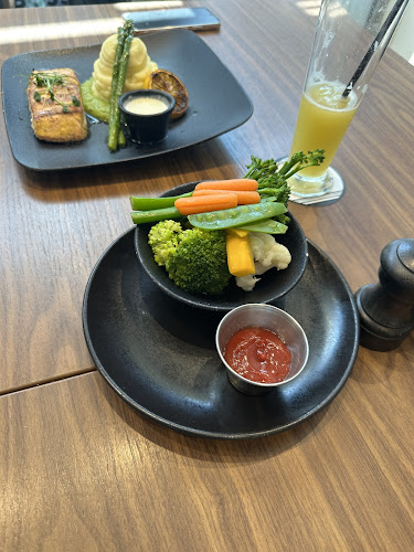 Joe's Café Dubai - Dubai