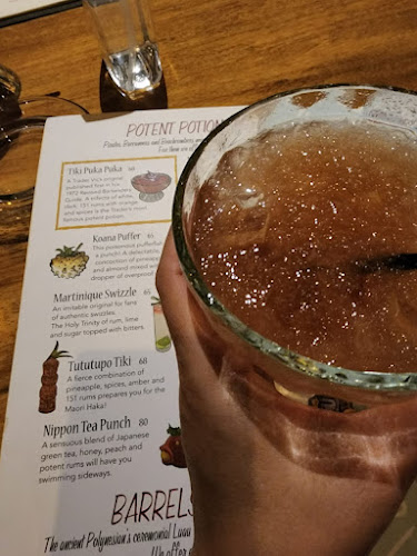 Comentarii opinii despre Trader Vic's Millennium Plaza