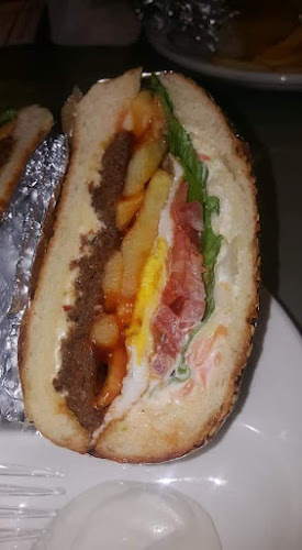 Comentarii opinii despre SALLORA Restaurants Sweets - Abu Dhabi Branch مطعم وحلويات سلورة - فرع أبو ظبي