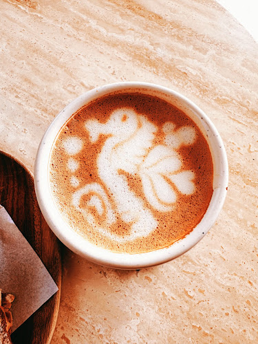 Opinii despre AMAZI Café & Barber în Dubai - Hospitality and gastronomy