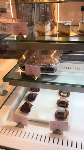 8F53+RG - Muwaileh Commercial - Industrial Area - Sharjah