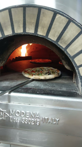 Opinii despre La Deliziosa Pizzeria Restaurant Al Danah în Abu Dhabi - Hospitality and gastronomy