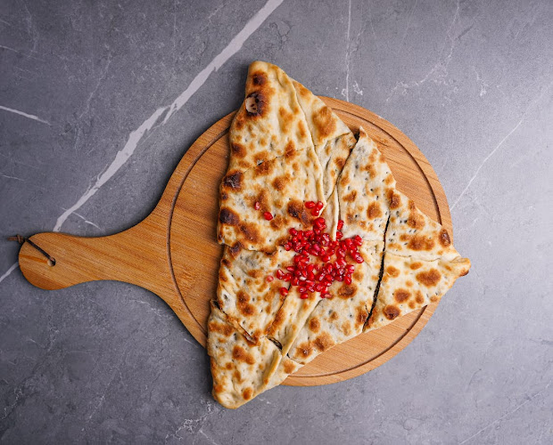 معجنات ملح وبهار Salt & Pepper Pastries - Abu Dhabi