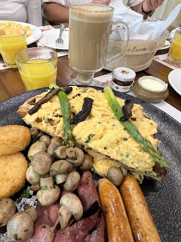 La Brioche Al Wahda Mall