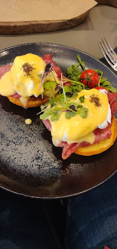 Twisted Olive - Sharjah