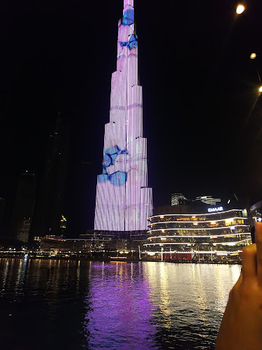 Five Guys Dubai Mall - Hospitality and gastronomy