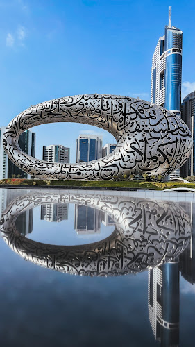 Leen's DIFC (Emirates Office Tower)